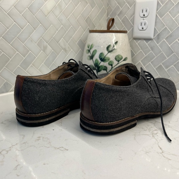 Aston Gray Castro Cap Toe Oxford in Gary Size 10 - Picture 3 of 7
